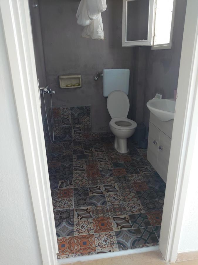 Merida Apartments Mola Kalyva Eksteriør bilde