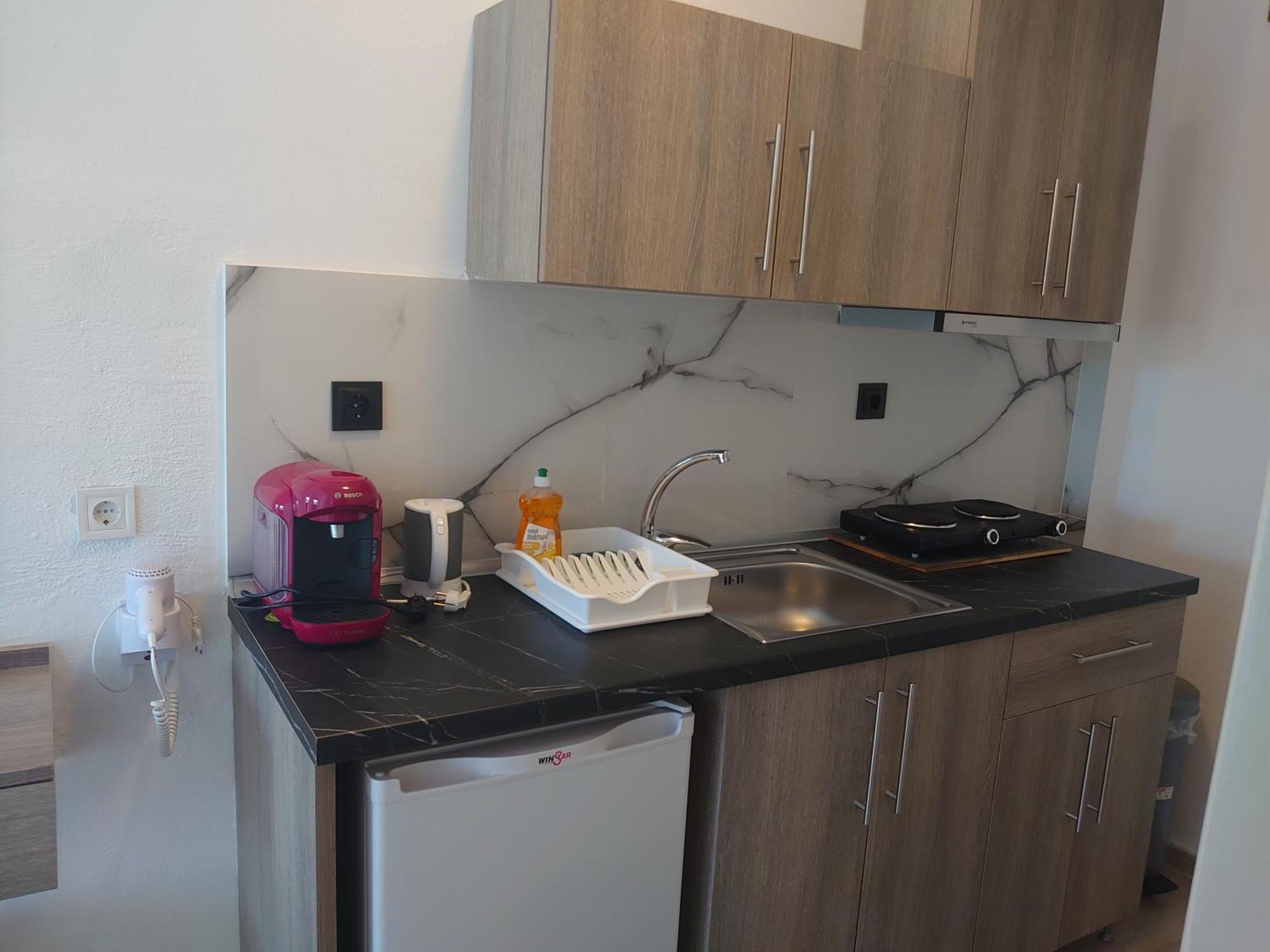 Merida Apartments Mola Kalyva Eksteriør bilde